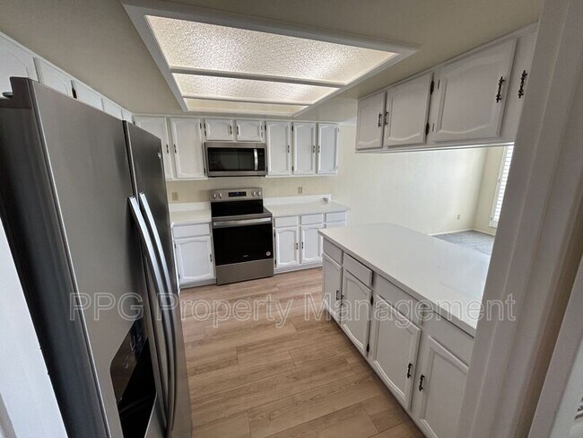 Foto del edificio - 8302 N 21st Dr