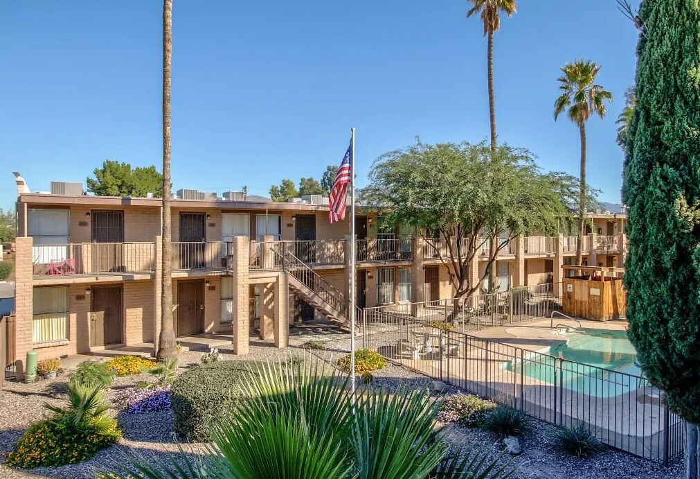 Vista Hermosa Apartments 3066 N Balboa Ave Tucson, AZ