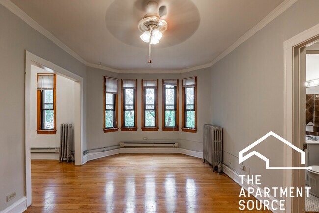 Foto del edificio - 4635 N Paulina St