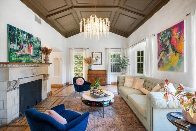 Foto del edificio - 2424 Prairie Ave