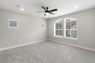 Building Photo - 16030 Mason Run Dr