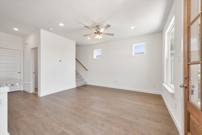 Foto del edificio - 1209 Chestnut Ct