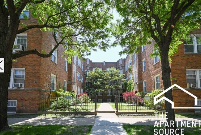 Foto del edificio - 1829 W Foster Ave