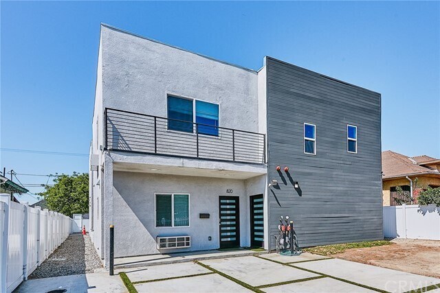 Foto del edificio - 822 E 25th St