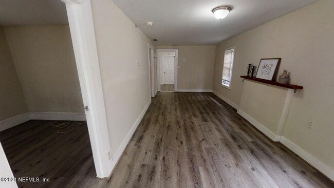 Building Photo - 1450 Parental Home Rd