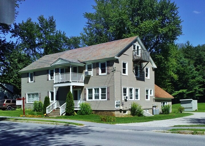 Foto principal - 431 E Arlington Rd