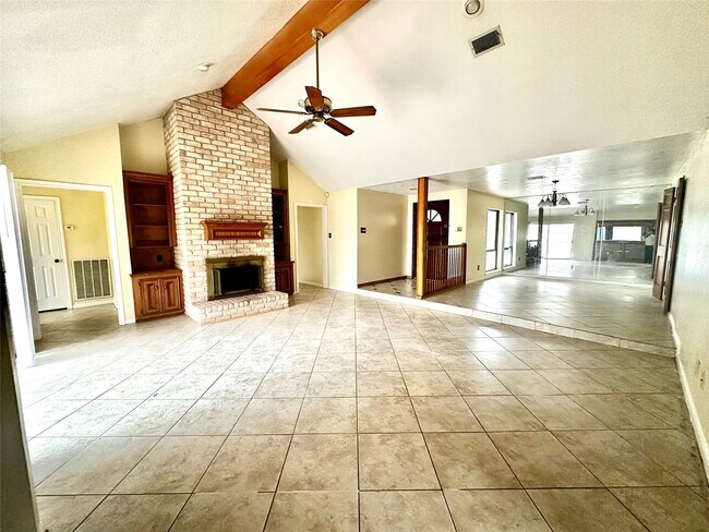 Foto del edificio - 15503 Monte Vista Dr