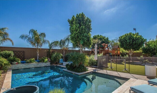 Foto del edificio - 947 W Kaibab Dr