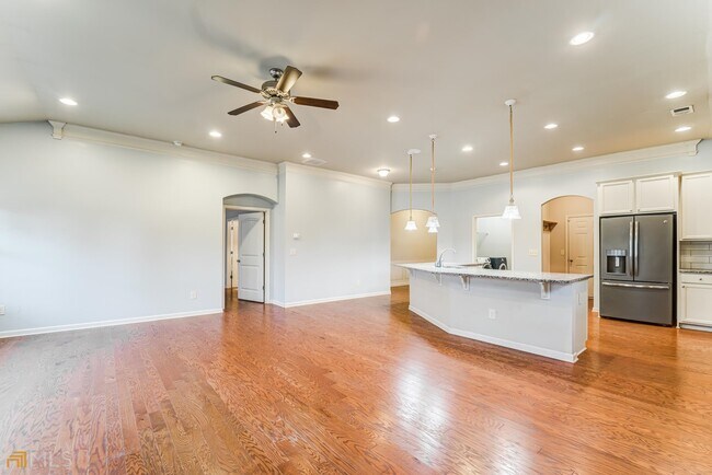 Building Photo - 141 Stone Manor Ct