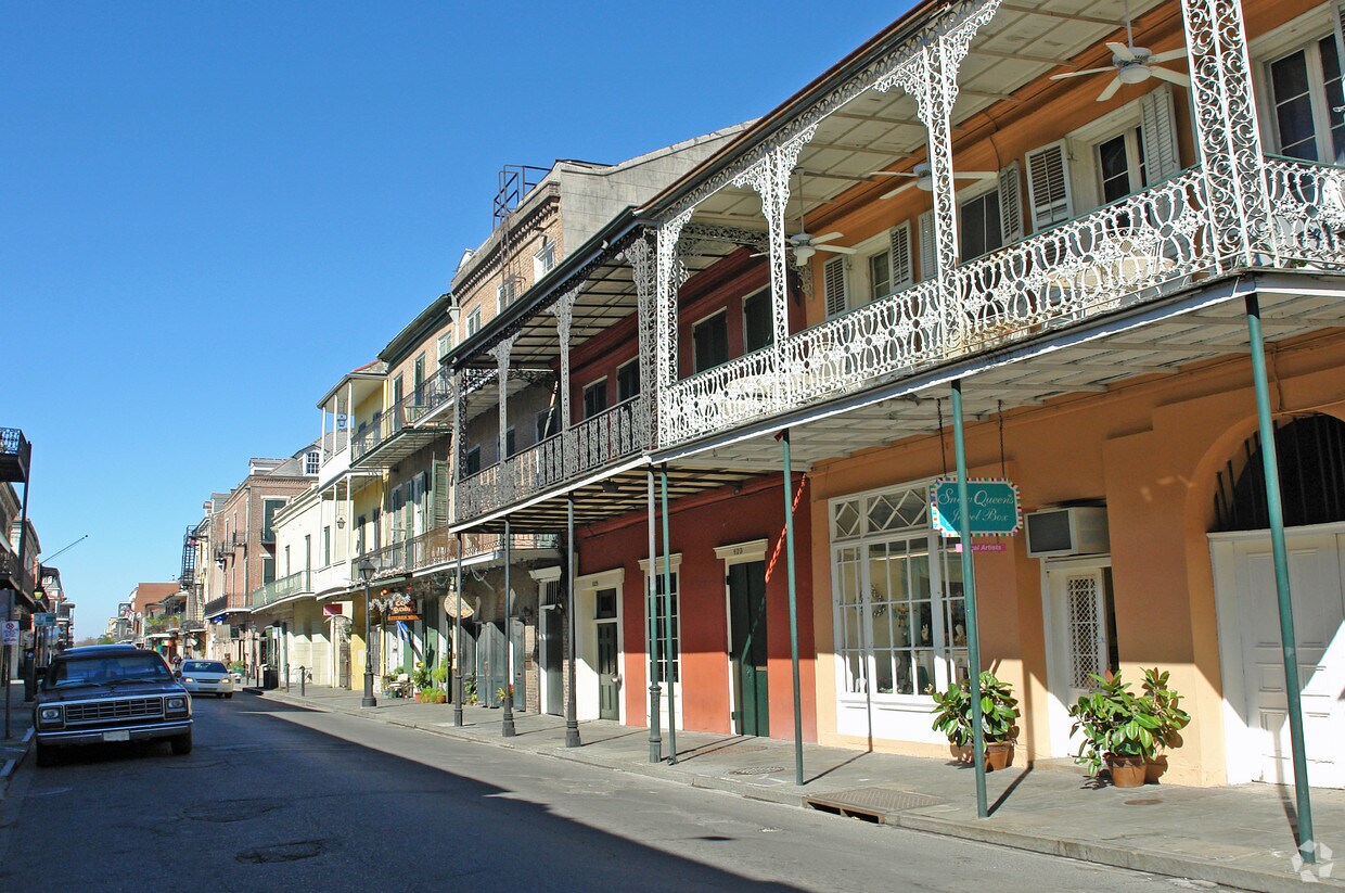 Building Photo - 623-625 Toulouse St