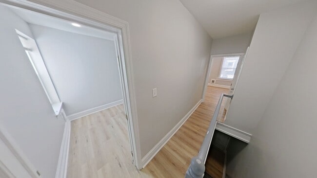 Photo - 3114 W Gordon St Apartment