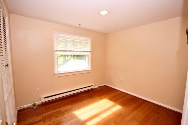 Bedroom - 36 Ridge St