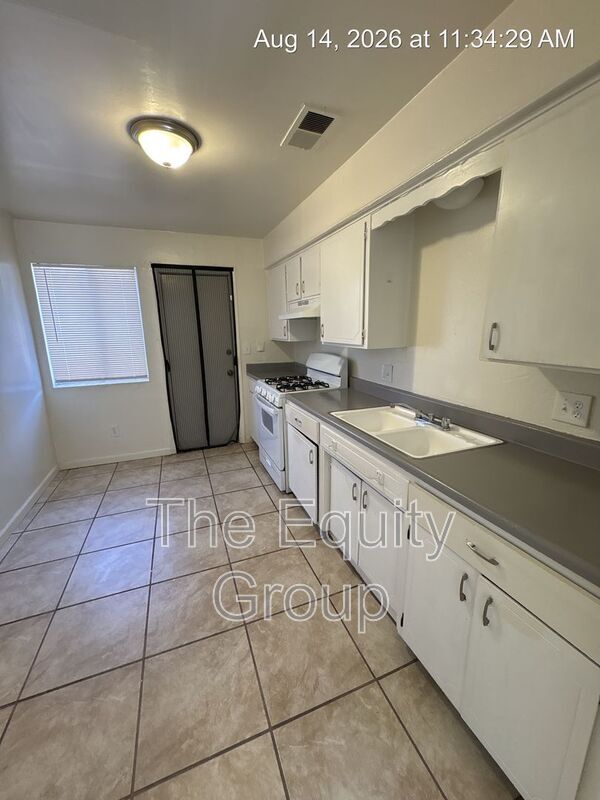 Foto del edificio - 527 S Garden St