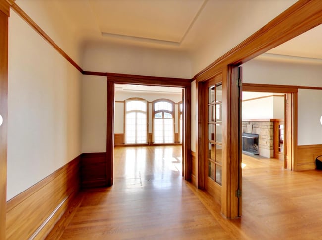 Building Photo - Expansive Top-Floor Richmond Flat | 2BD + Sunroom | Parking Included | Nearly 1,900 Sq. Ft.