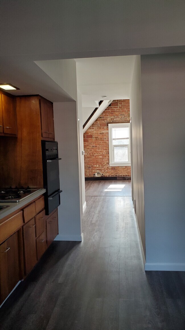 Foto del edificio - 110 Bidwell Pkwy