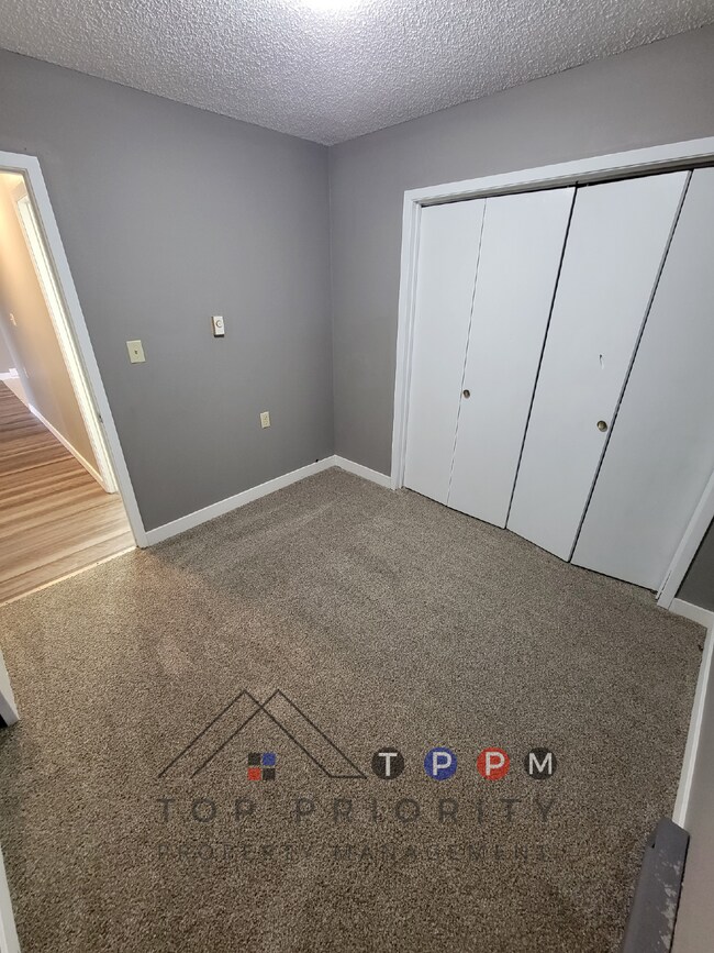 Foto del edificio - 2 Bedroom | 1 Bathroom Unit in Dysart Avai...