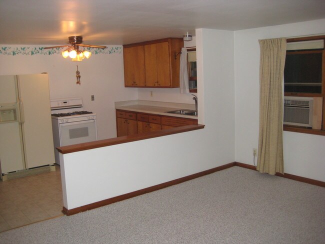 Building Photo - 4210 S 22nd St