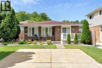 Building Photo - 1273 Aire Pl
