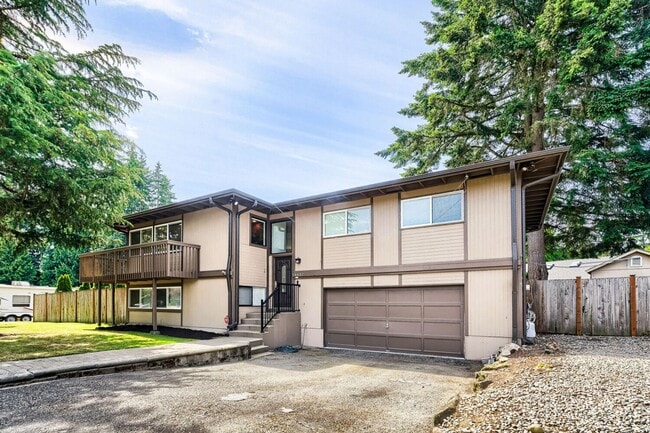 Building Photo - 4bd/2.75ba Renton Home