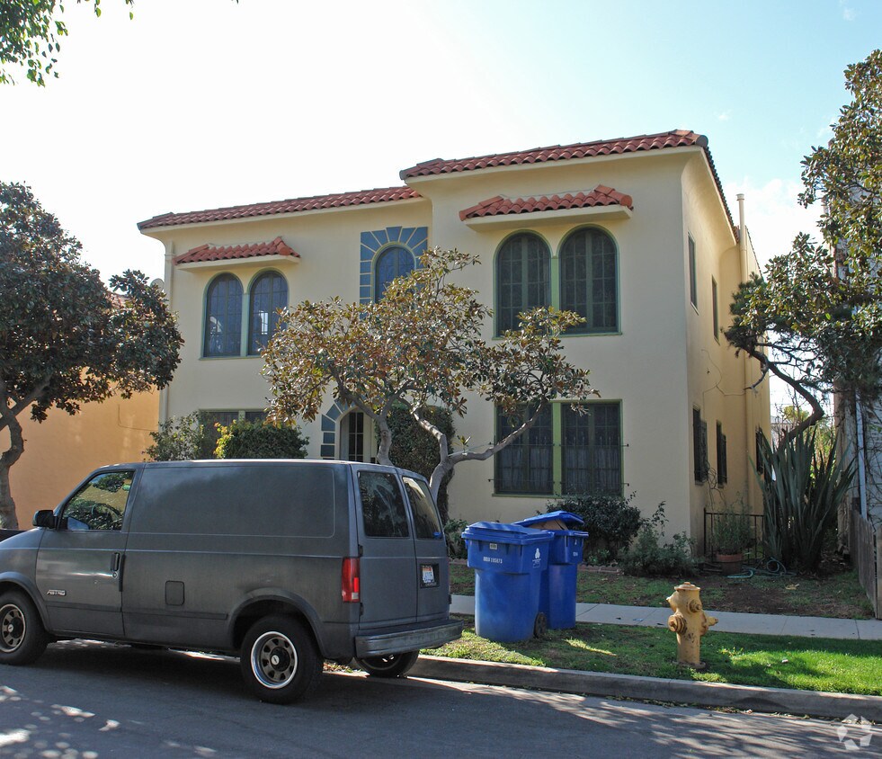 Building Photo - 429 N Spaulding Ave