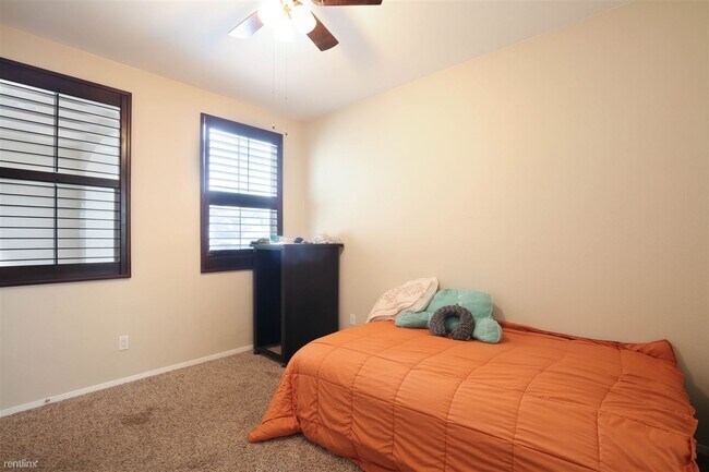 Building Photo - 5 br, 3 bath House - 36046 Joltaire Way