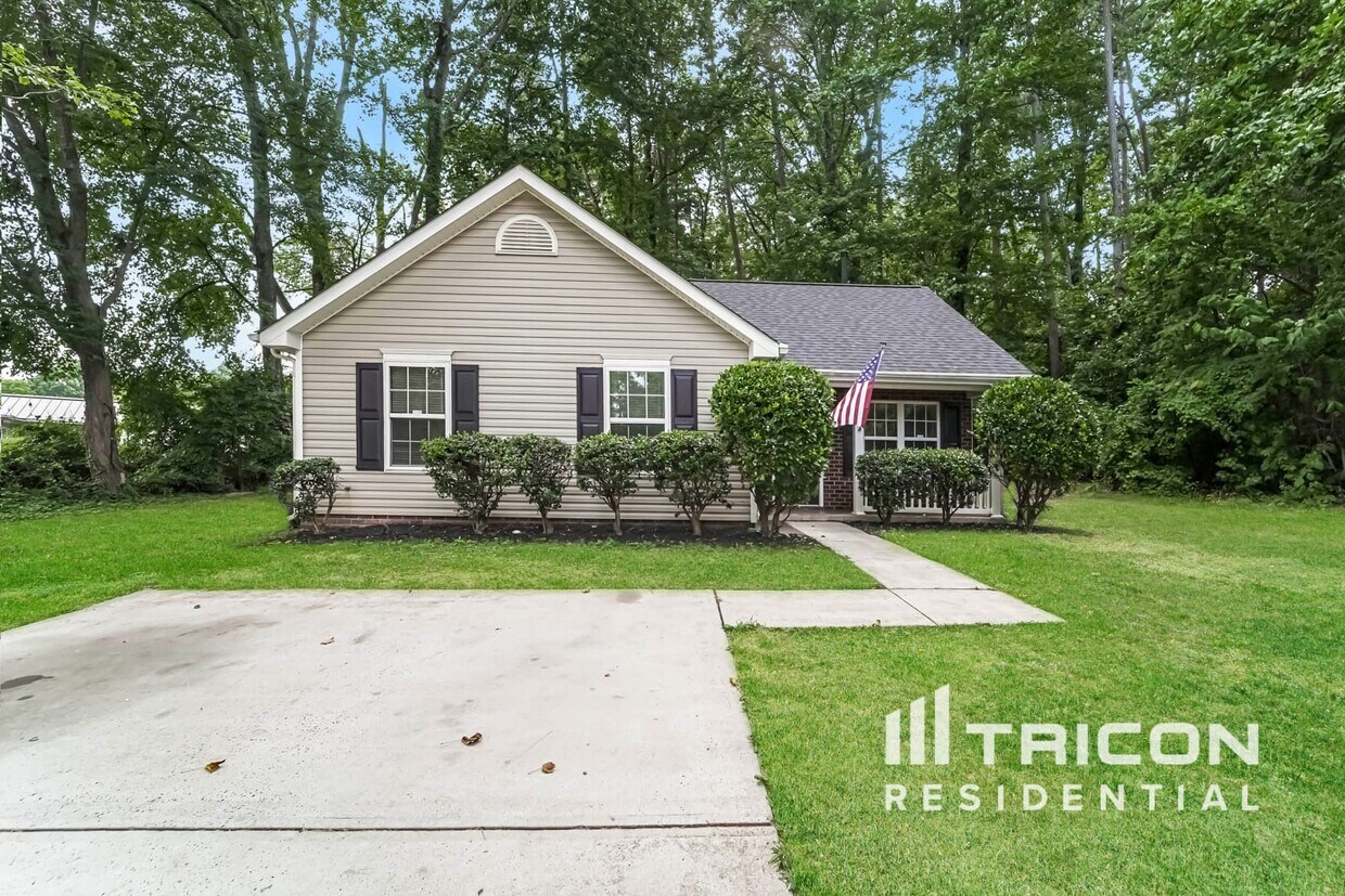 Foto principal - 5303 Collins Street Charlotte NC