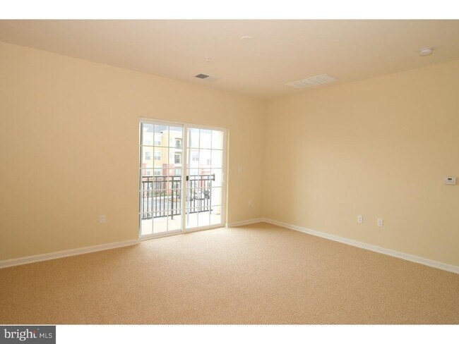 Foto del edificio - 1137 Halifax Pl