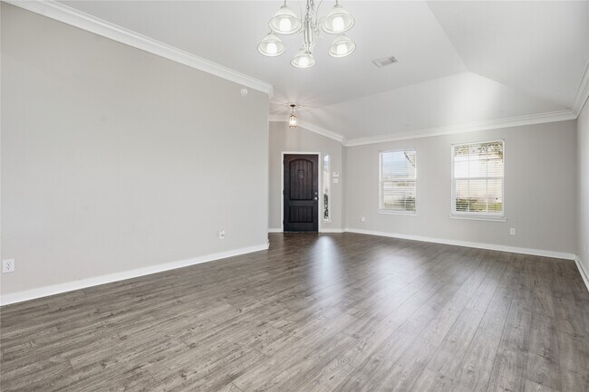 Building Photo - 2249 Waxwing Dr