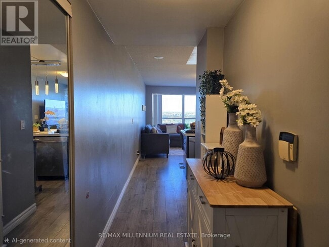 Building Photo - 38 Lee Centre Dr