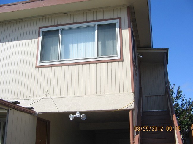 Foto del edificio - 917 Mills Ave