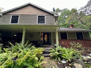 Building Photo - 2145 Oltesvig Ln