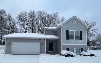 Building Photo - 6971 Annandale Dr