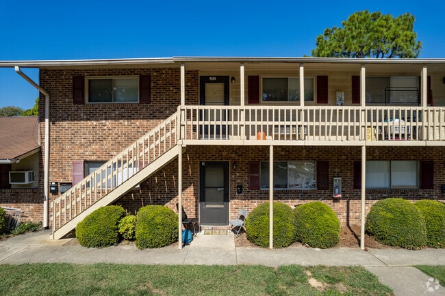 Building Photo - Camelot Village Condominiums