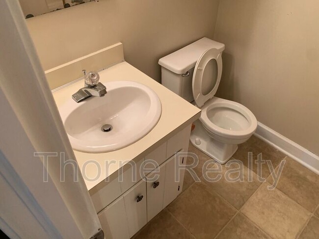 Building Photo - 1109 Brandywine Ln