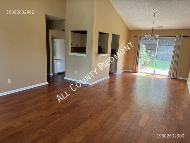 Building Photo - 14207 Greenstone Ct