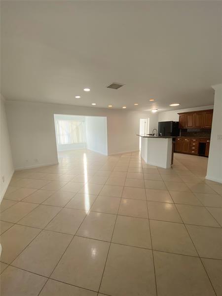 Foto del edificio - 22761 Neptune Rd
