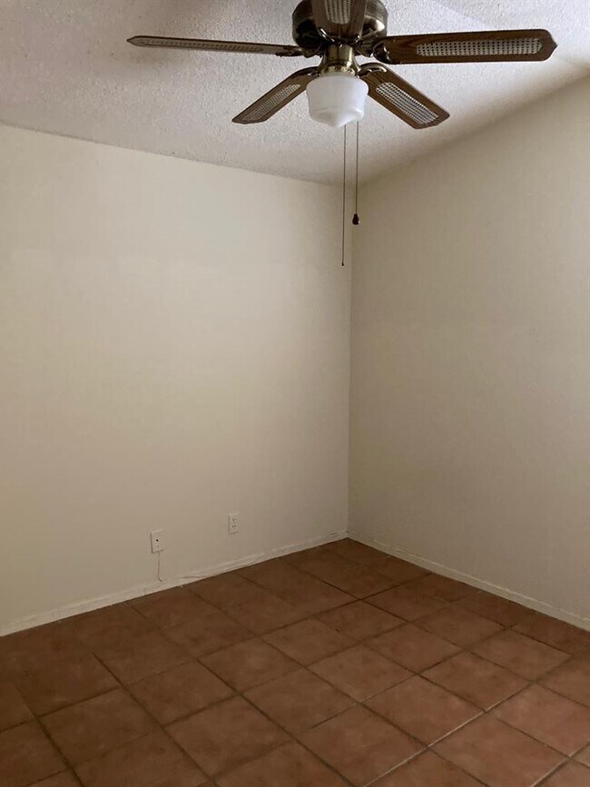 Building Photo - 2612 Salado St