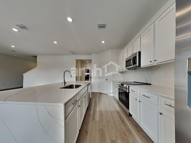 Building Photo - 168 Portside Pk Dr