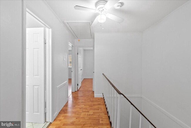 Building Photo - 7415 Rhondda Dr