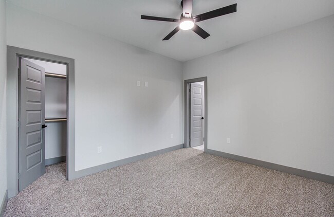 Foto del edificio - 1063 South Ln