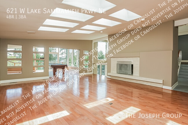 Photo - 621 West Lake Sammamish Pkwy NE House