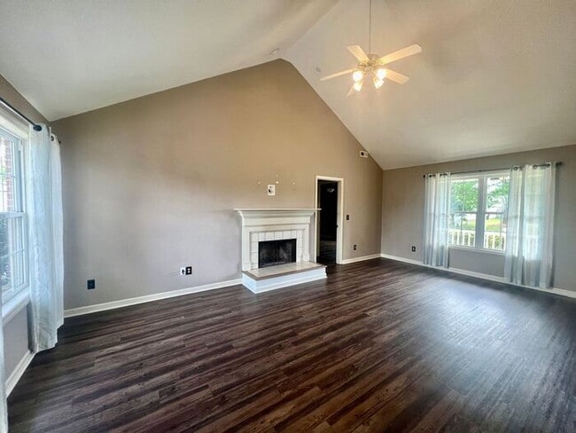 Photo - 3BR/2Bath/1 Garage/Fenced! Quail Woods community in the poplar Gorden Rd, North Wilmington area House