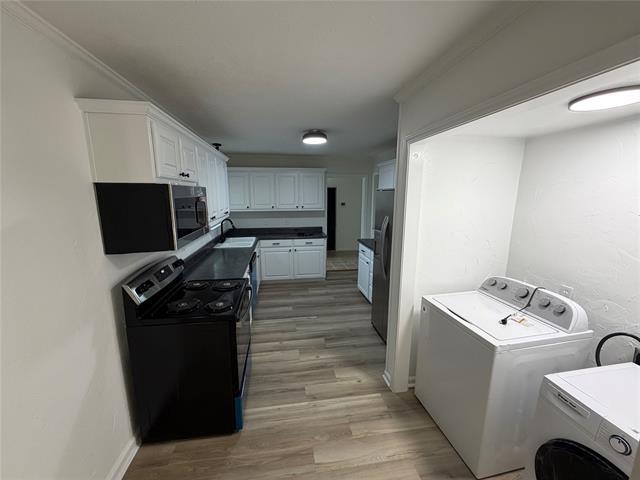 Foto del edificio - 5441 Wales Ave