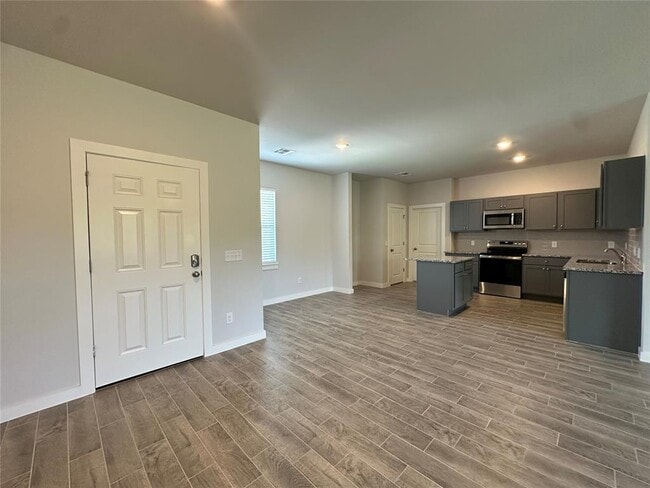 Building Photo - 17010 Lantana Loop