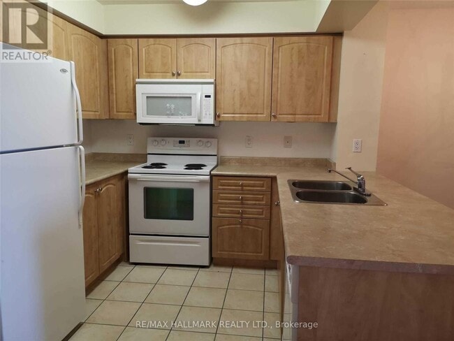 Building Photo - 310 Red Maple Rd