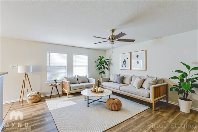 Building Photo - 1157 Boxwood Dr