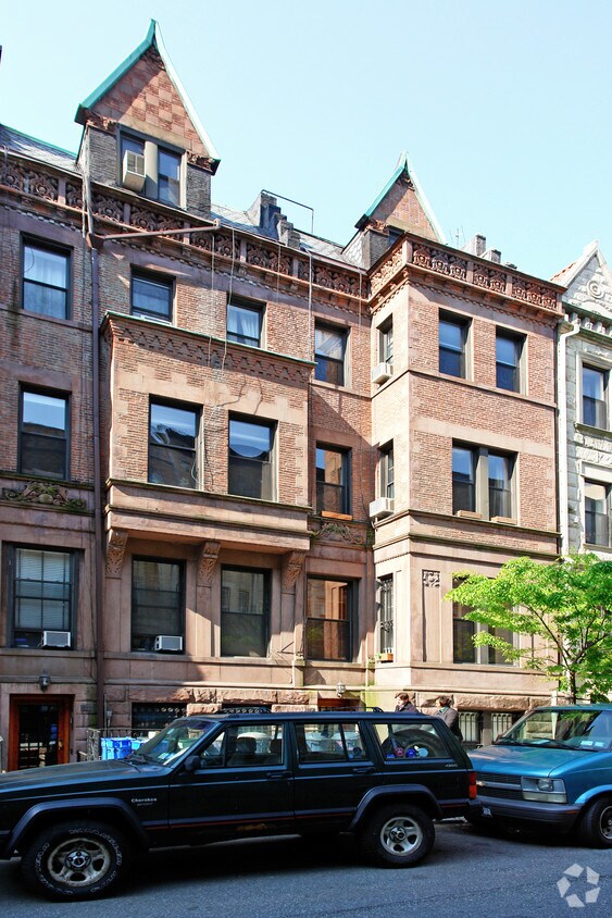 Building Photo - 322-324 W 88th St