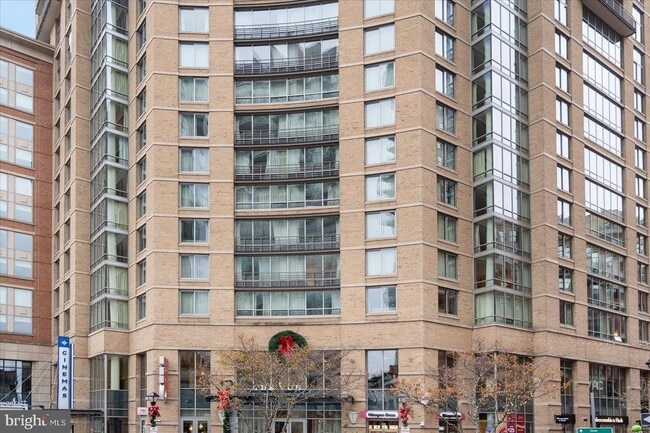 Building Photo - 675 President St