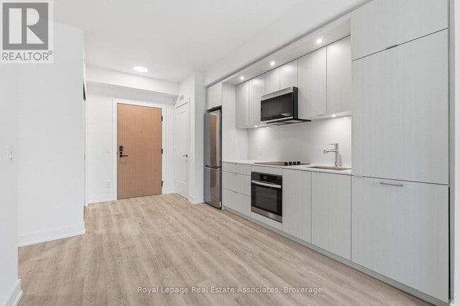 Building Photo - 25 Cordova Ave