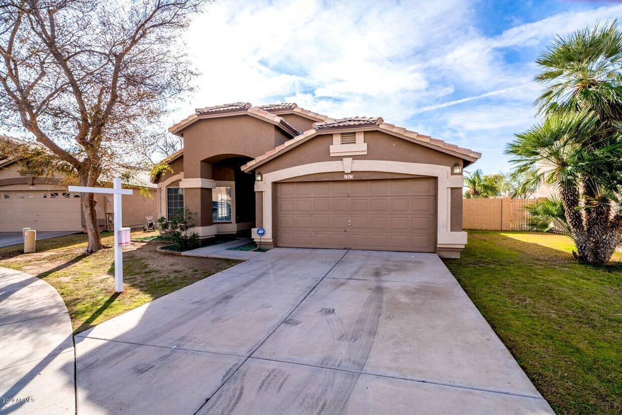 Foto principal - 1213 W Glenmere Dr